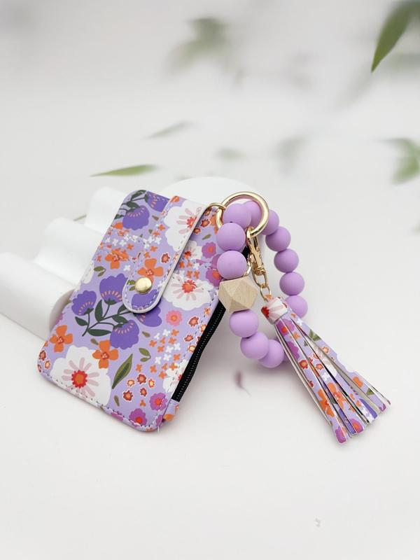 Boho-inspirerad nyckelring med tofsar & pärlor – matchas med en söt plånbok i blommigt mönster