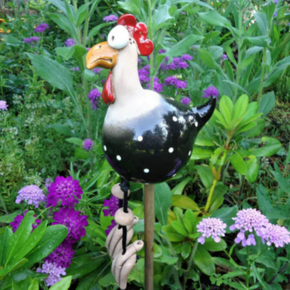 Dekorativa trädgårdshöns