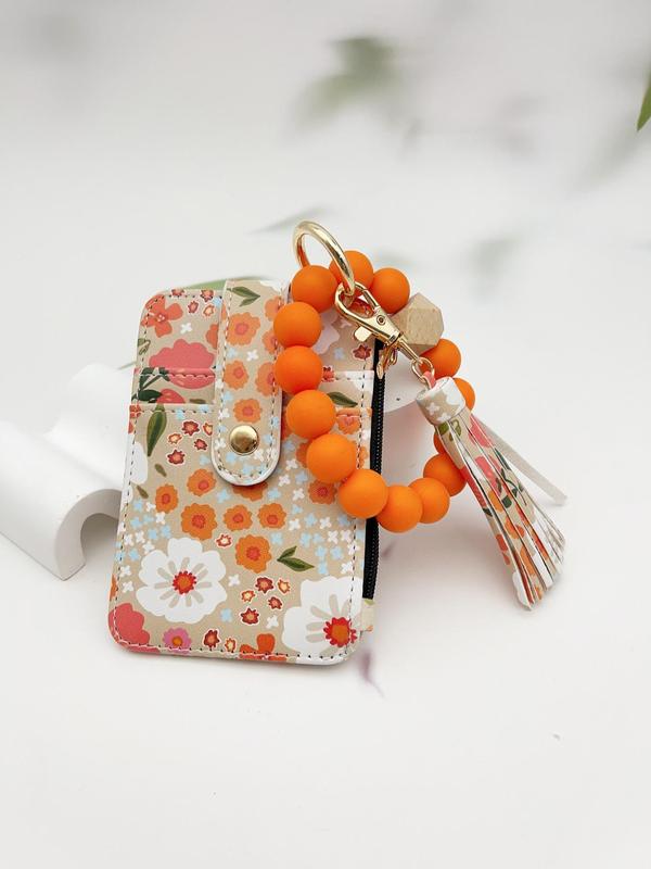 Boho-inspirerad nyckelring med tofsar & pärlor – matchas med en söt plånbok i blommigt mönster